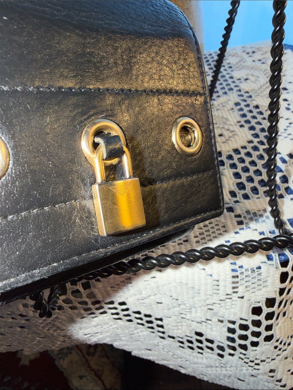 Yves Saint Laurent Black Leather Wallet with Gold Padlock - Picture 3 of 9